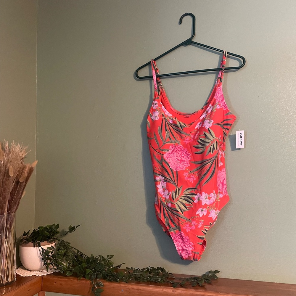 Old Navy One Piece Bathing Suit XL flower/tropical